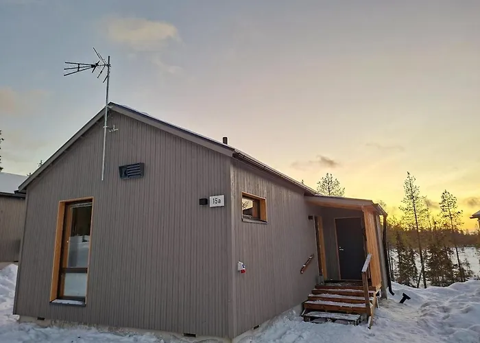 Villa Usvaniitty - Kesaeidylli Jaerven Aeaerellae * روكا